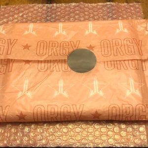 Jeffree Star Cosmetics - Orgy Palette